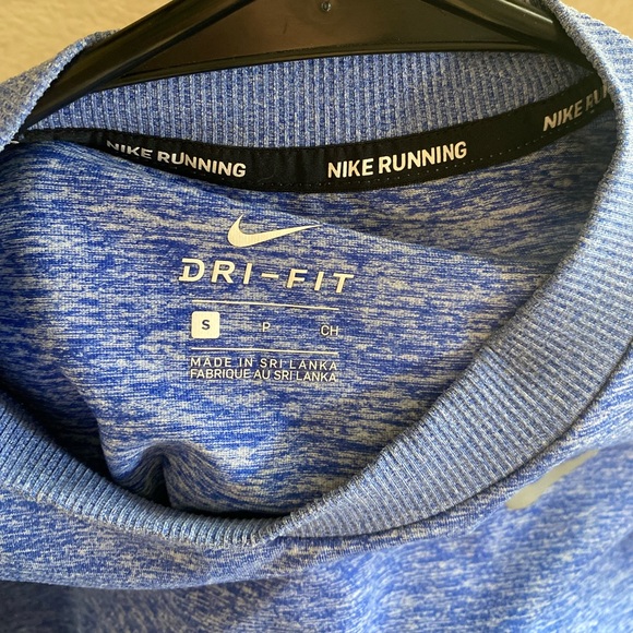 Nike Dri-Fit - Picture 5 of 5